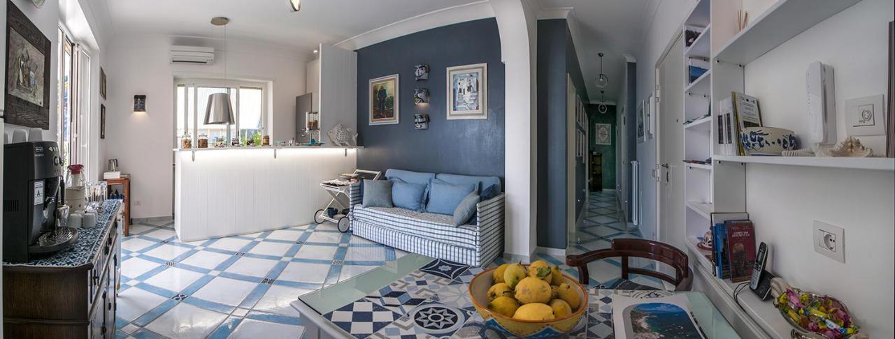 B&B Amalfe Maiori Bagian luar foto